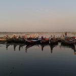 Barques du Taung Than Man Lake, Mandalay, Myanmar