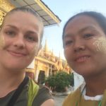 Joues avec du thanaka, Mandalay, Myanmar
