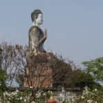 Bouddha à côté du Wat Phnom Ek, Battambang, Cambodge