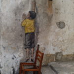 Boy on a chair, Georgetown, Malaisie